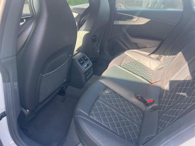 Photo of 2019 Glacier White Metallic Audi S5
