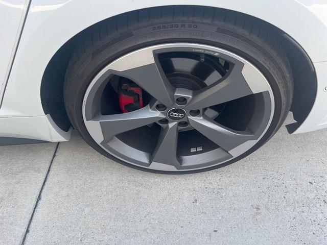Photo of 2019 Glacier White Metallic Audi S5