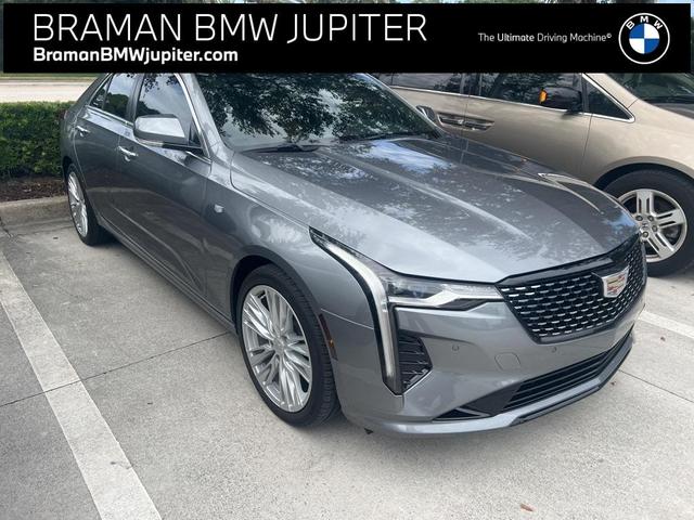 2022 Cadillac CT4