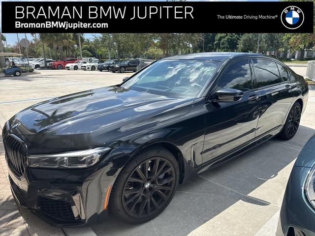 2022 BMW 750