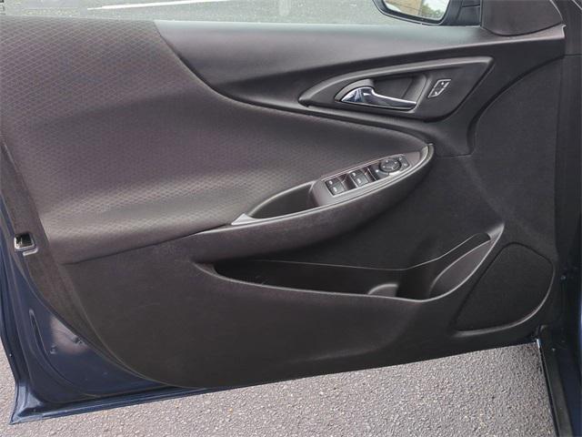 Photo of 2022 Northsky Blue Metallic Chevrolet Malibu