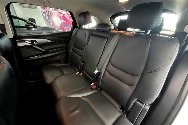 Photo of 2023 Snowflake White Pearl Mazda CX-9