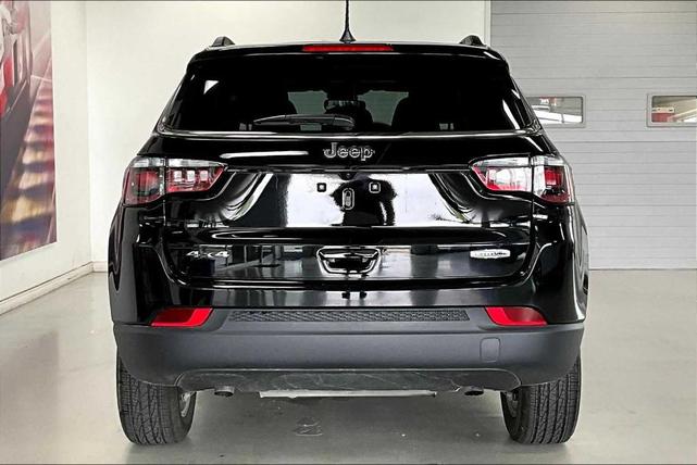 Photo of 2024 Diamond Black Jeep Compass