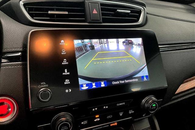 Photo of 2022 Platinum White Pearl Honda CR-V