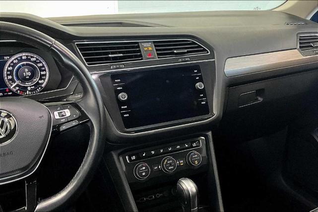 Photo of 2019 Silk Blue Metallic Volkswagen Tiguan