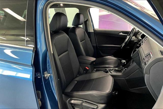 Photo of 2019 Silk Blue Metallic Volkswagen Tiguan