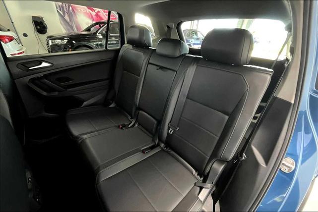 Photo of 2019 Silk Blue Metallic Volkswagen Tiguan