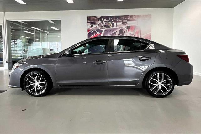 Photo of 2022 Modern Steel Metallic Acura ILX