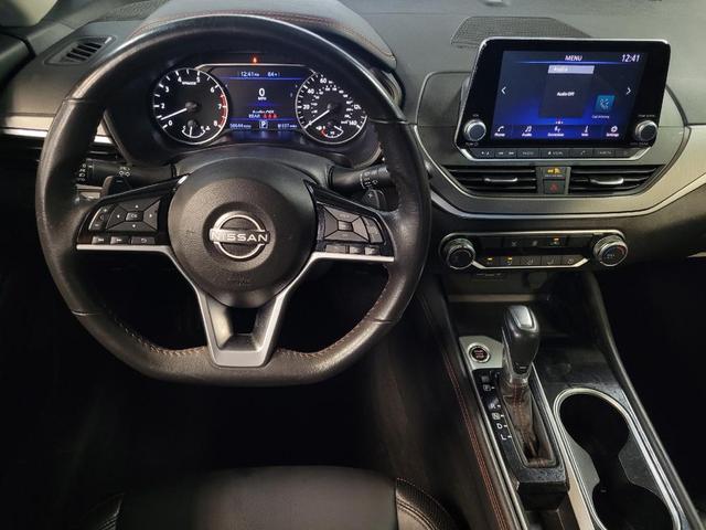 Photo of 2024 Super Black Nissan Altima