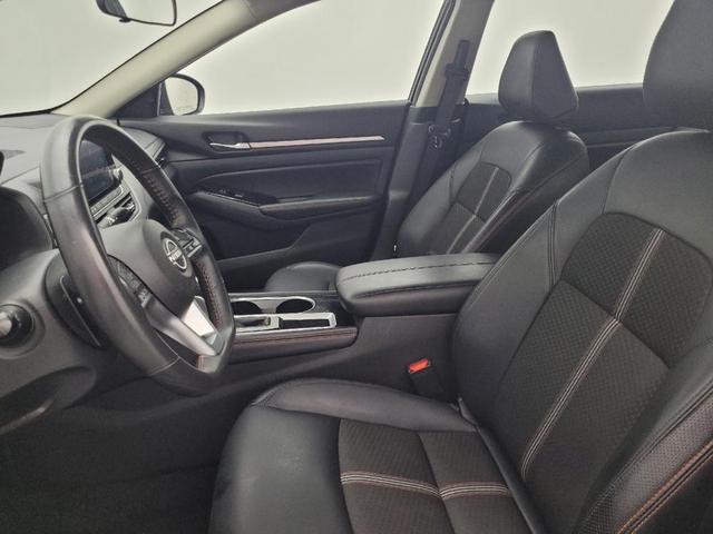 Photo of 2024 Super Black Nissan Altima