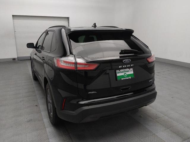 Photo of 2023 Agate Black Metallic Ford Edge