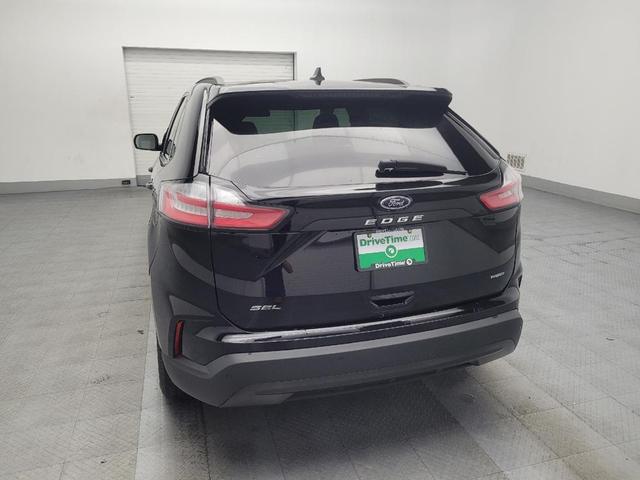 Photo of 2023 Agate Black Metallic Ford Edge