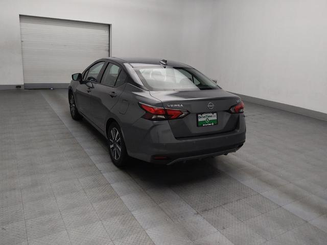 Photo of 2023 Gray Nissan Versa
