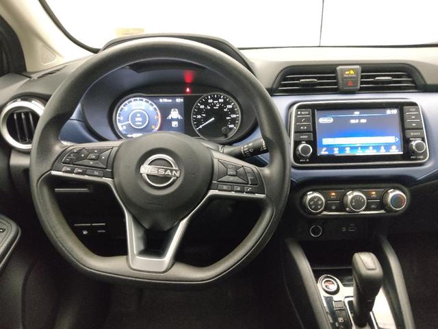 Photo of 2023 Gray Nissan Versa