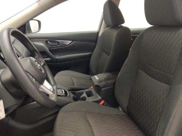 Photo of 2020 Brilliant Silver Metallic Nissan Rogue