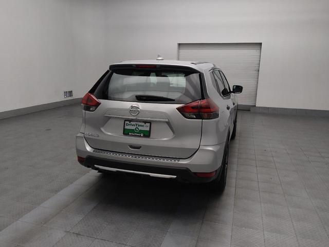 Photo of 2020 Brilliant Silver Metallic Nissan Rogue