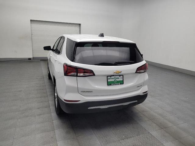 Photo of 2023 Summit White Chevrolet Equinox