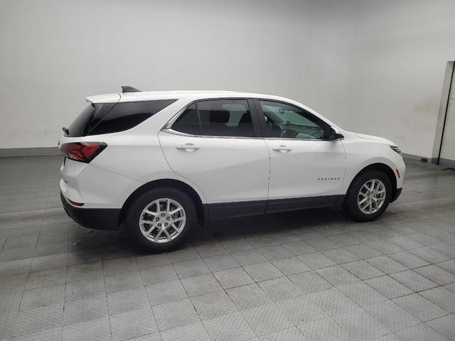 Photo of 2023 Summit White Chevrolet Equinox
