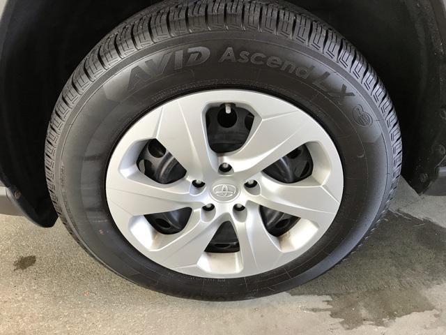 Photo of 2021 Black Toyota RAV4
