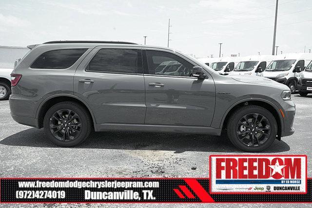 Photo of 2025 Destroyer Gray Clearcoat Dodge Durango