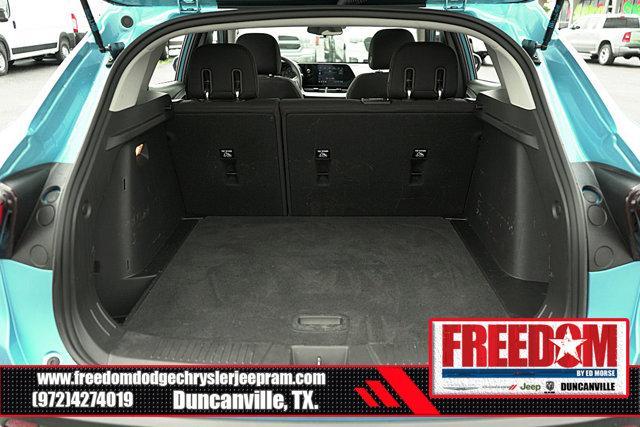 Photo of 2025 Marina Blue Metallic Chevrolet Trax