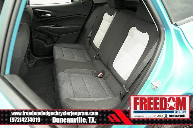 Photo of 2025 Marina Blue Metallic Chevrolet Trax