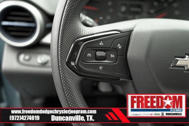 Photo of 2025 Marina Blue Metallic Chevrolet Trax