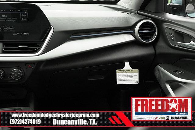 Photo of 2025 Marina Blue Metallic Chevrolet Trax