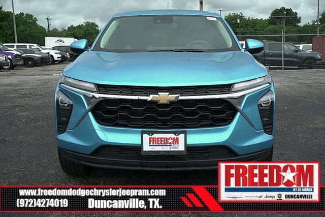 Photo of 2025 Marina Blue Metallic Chevrolet Trax