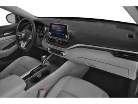 Photo of 2020 Brilliant Silver Metallic Nissan Altima