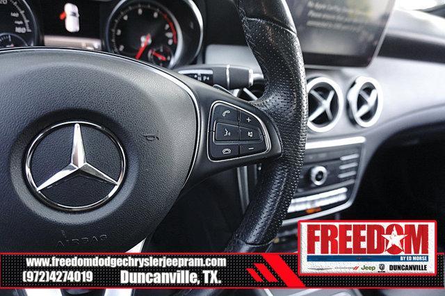 Photo of 2020 Polar White Mercedes-Benz GLA 250