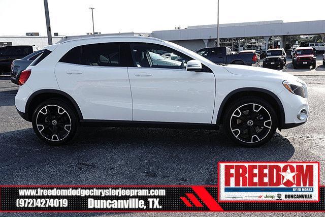 Photo of 2020 Polar White Mercedes-Benz GLA 250