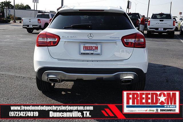Photo of 2020 Polar White Mercedes-Benz GLA 250