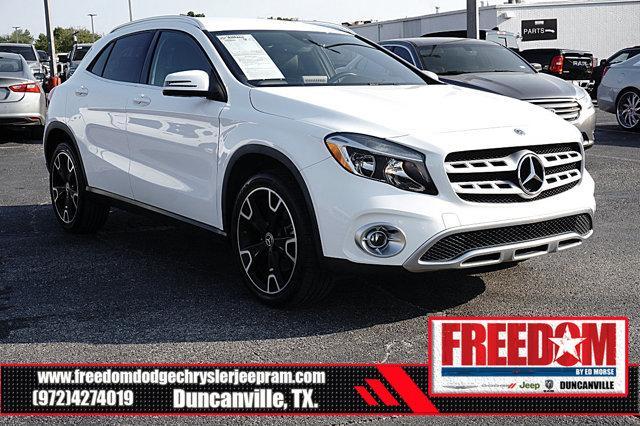 Photo of 2020 Polar White Mercedes-Benz GLA 250