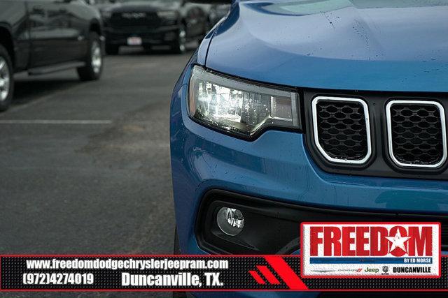 Photo of 2023 Laser Blue Pearlcoat Jeep Compass