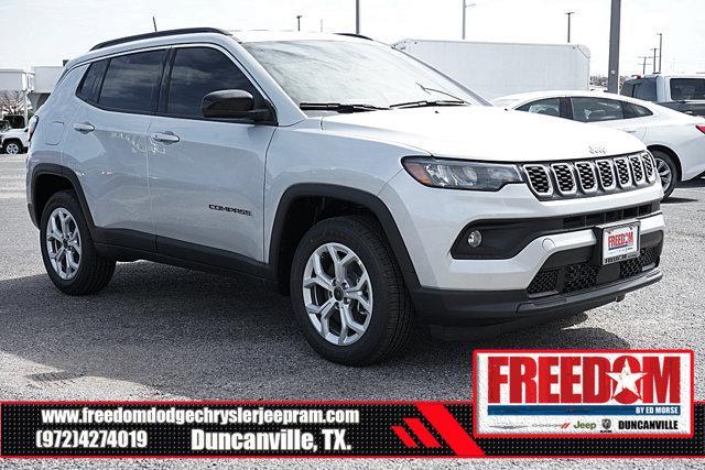 Photo of 2025 Silver Zynith Metallic Clearcoat Jeep Compass