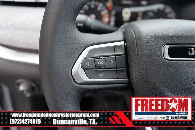 Photo of 2025 Silver Zynith Metallic Clearcoat Jeep Compass