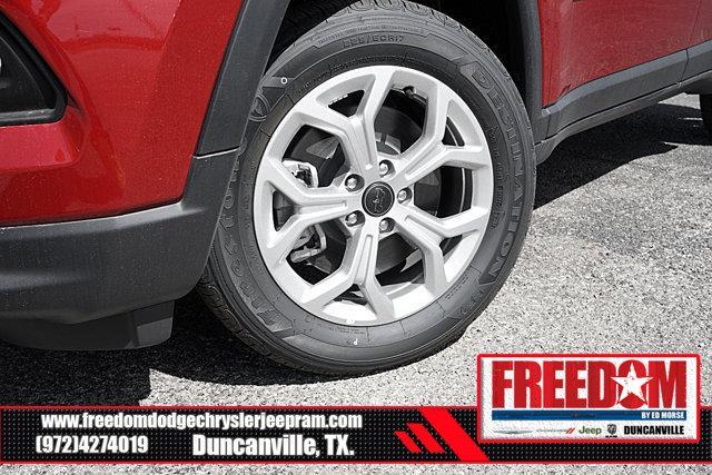 Photo of 2025 Red Hot Pearlcoat Jeep Compass