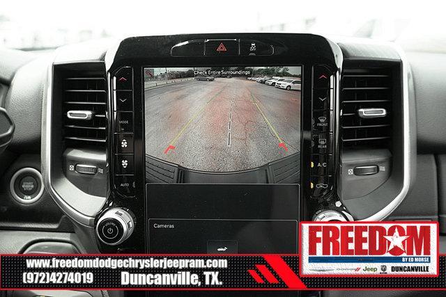 Photo of 2025 Granite Crystal Metallic Clearcoat RAM 2500