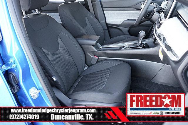 Photo of 2025 Hydro Blue Pearlcoat Jeep Compass