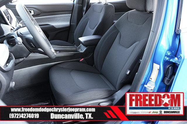 Photo of 2025 Hydro Blue Pearlcoat Jeep Compass