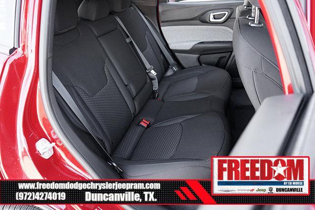 Photo of 2025 Red Hot Pearlcoat Jeep Compass