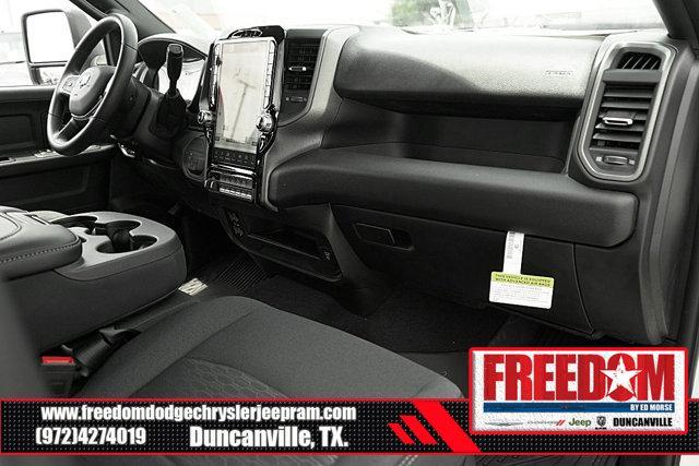 Photo of 2025 Bright White Clearcoat RAM 2500