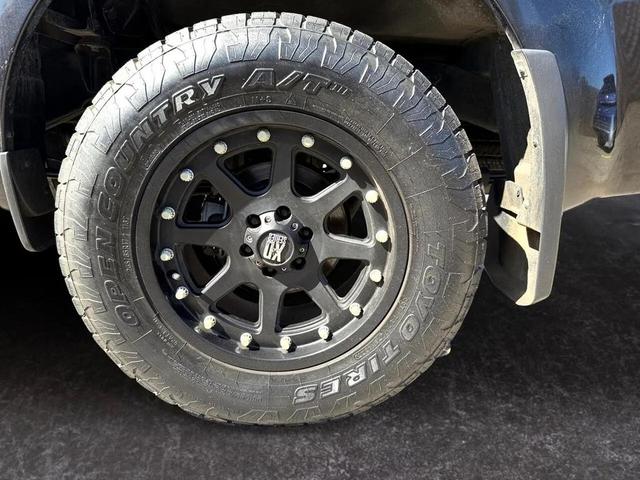 Photo of 2018 Magnetic Black Nissan Frontier