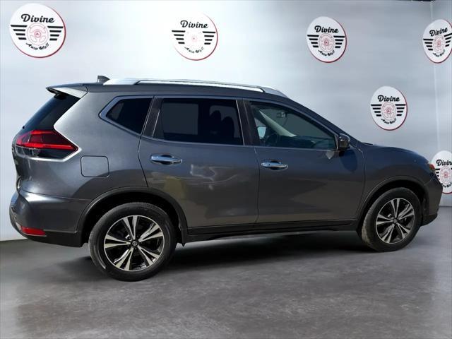 Photo of 2020 Gun Metallic Nissan Rogue