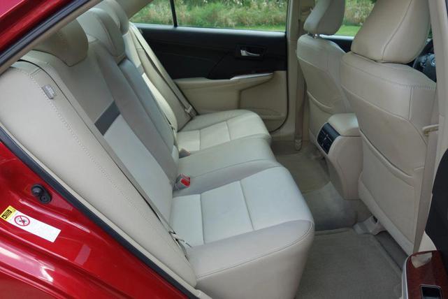 Photo of 2013 Barcelona Red Metallic Toyota Camry