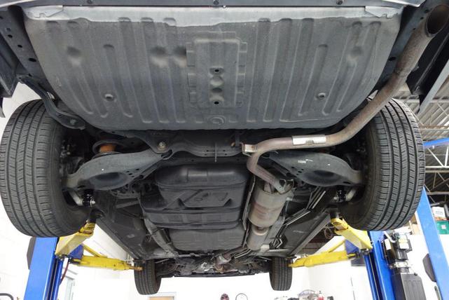 Photo of 2006 Silver Pearl Metallic Honda Odyssey