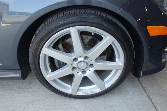 Photo of 2014 Steel Gray Metallic Mercedes-Benz C-Class