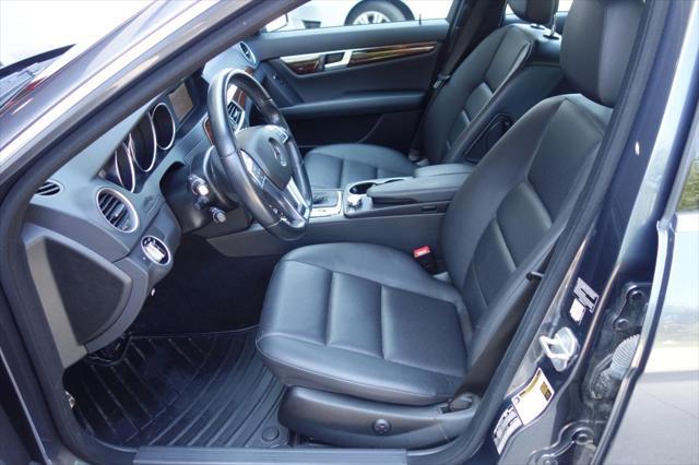 Photo of 2014 Steel Gray Metallic Mercedes-Benz C-Class