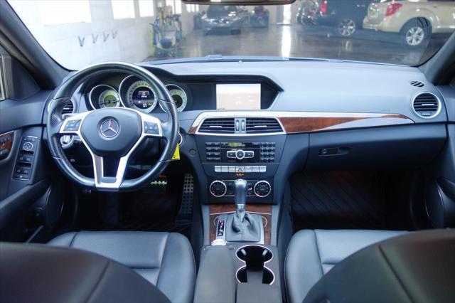Photo of 2014 Steel Gray Metallic Mercedes-Benz C-Class